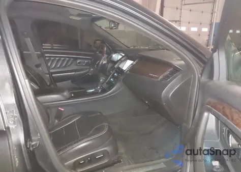 2015 Ford Taurus Limited z USA, uszkodzony, nr VIN 1FAHP2F85FG168620